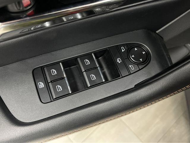 Photo of 2024 Jet Black Mica Mazda CX-90