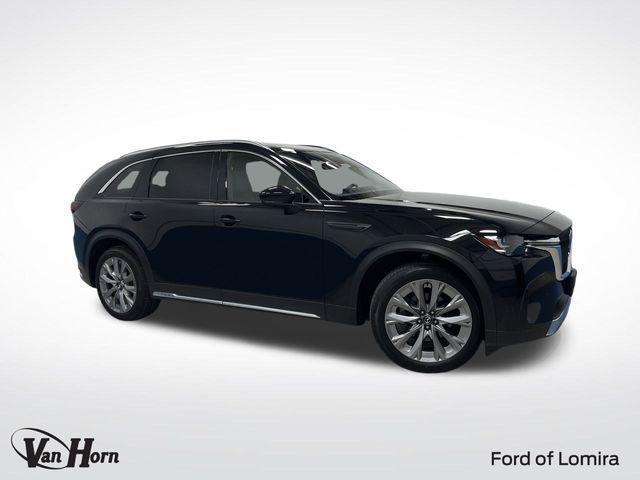 Photo of 2024 Jet Black Mica Mazda CX-90