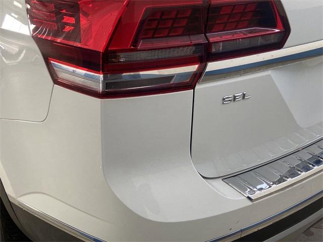 Photo of 2019 Pure White Volkswagen Atlas