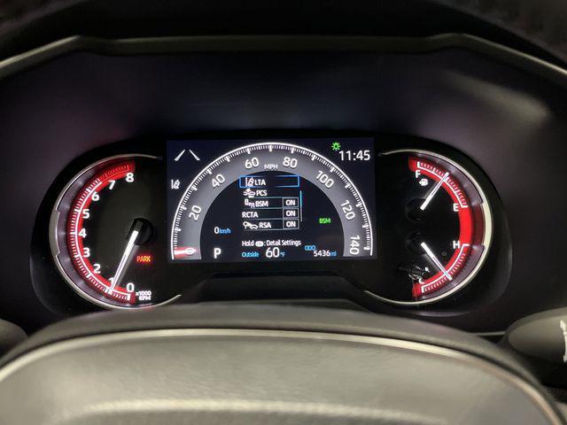 Photo of 2024 Ice Cap Toyota RAV4