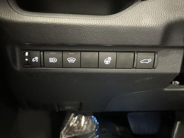 Photo of 2024 Ice Cap Toyota RAV4