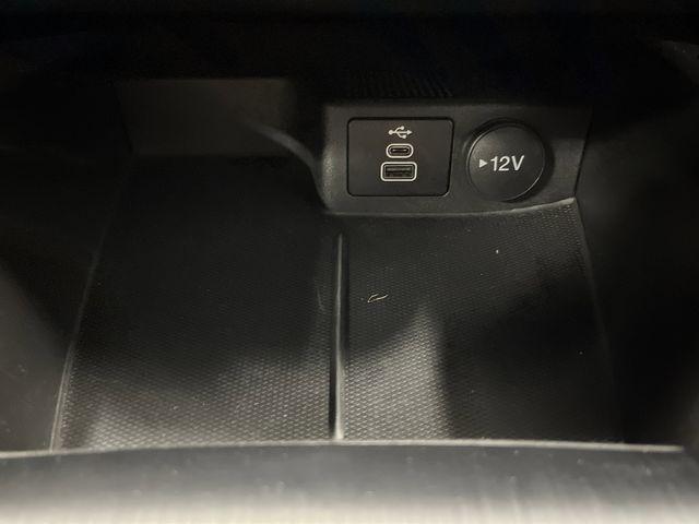 Photo of 2025 Silver Metallic Ford Escape