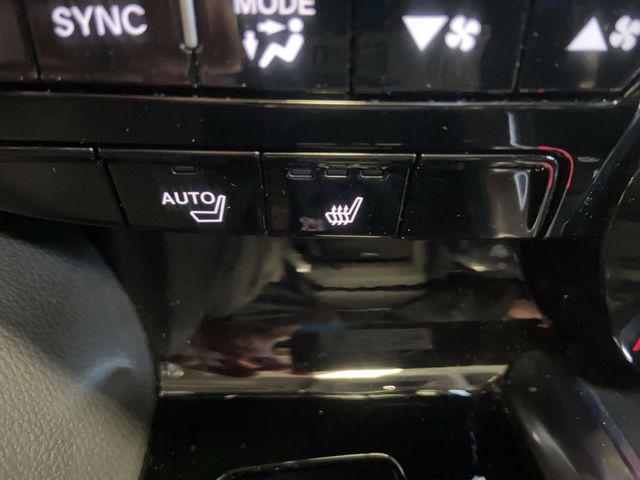 Photo of 2022 Lunar Silver Metallic Acura MDX