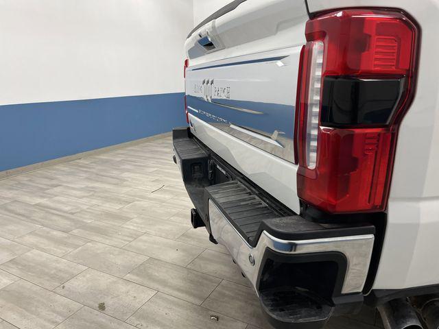 Photo of 2024 Star White Metallic Tri-Coat Ford F-350