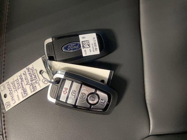 Photo of 2025 Agate Black Metallic Ford Expedition Max