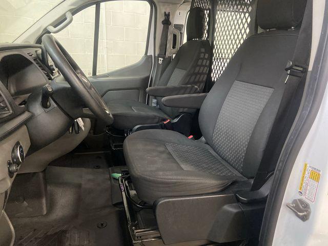 Photo of 2023 Oxford White Ford Transit-250