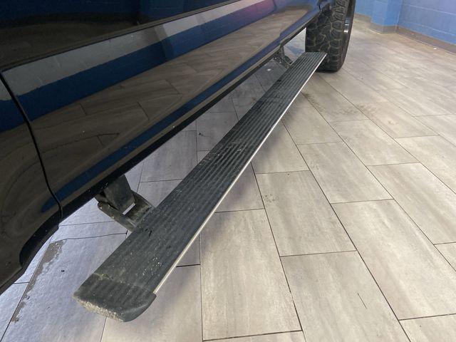 Photo of 2020 Agate Black Metallic Ford F-350