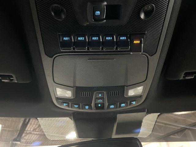 Photo of 2020 Agate Black Metallic Ford F-350