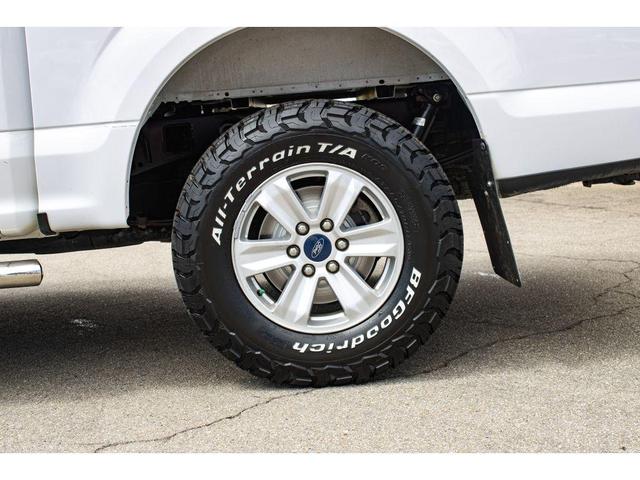 Photo of 2019 Oxford White Ford F-150