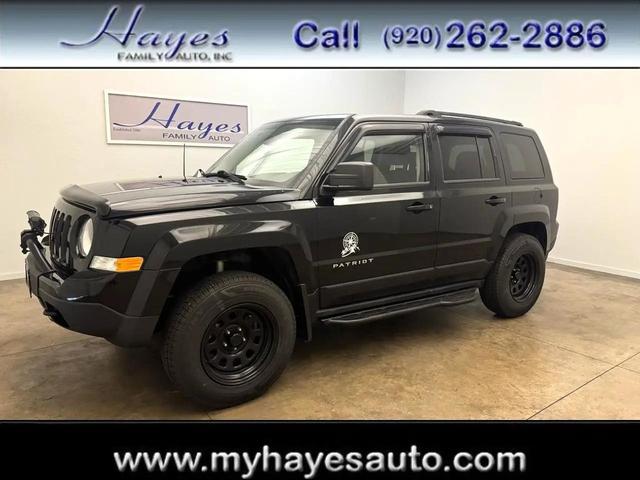 Photo of 2015 Black Jeep Patriot