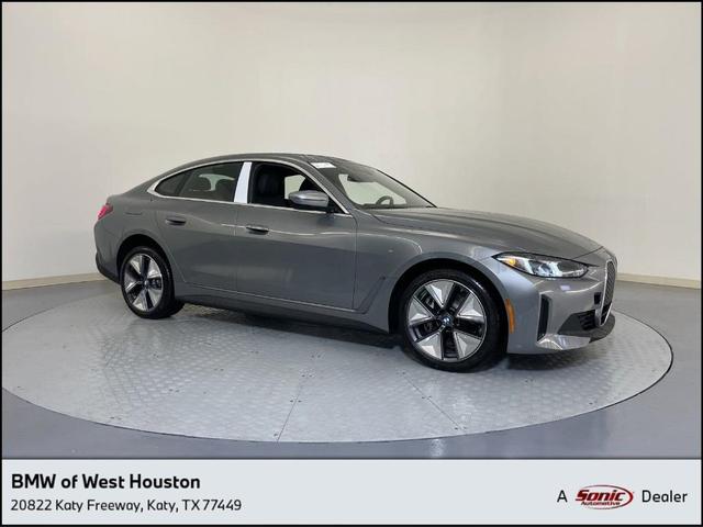 Photo of 2025 Gray Metallic BMW i4 Gran Coupe