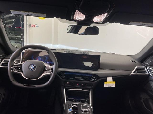 Photo of 2025 Gray Metallic BMW i4 Gran Coupe