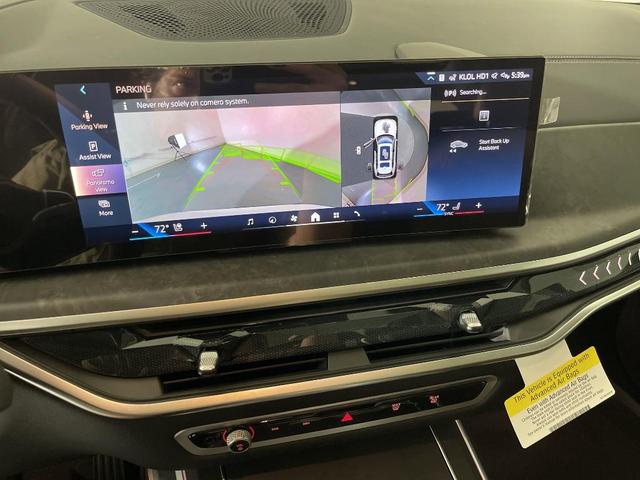 Photo of 2026 Mineral White Metallic BMW X7