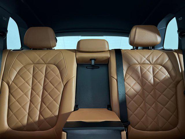 Photo of 2026 Manhattan Green Metallic BMW X5