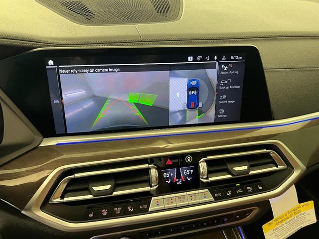 Photo of 2023 Phytonic Blue Metallic BMW X5