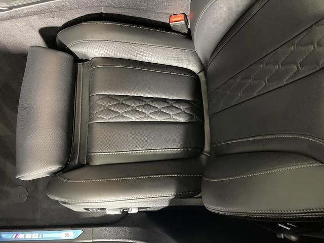 Photo of 2026 Tanzanite Blue II Metallic BMW X6