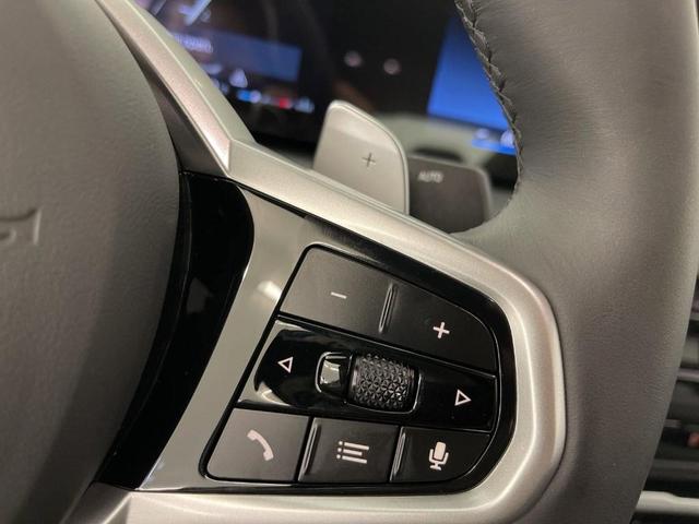 Photo of 2025 Mineral White Metallic BMW 430