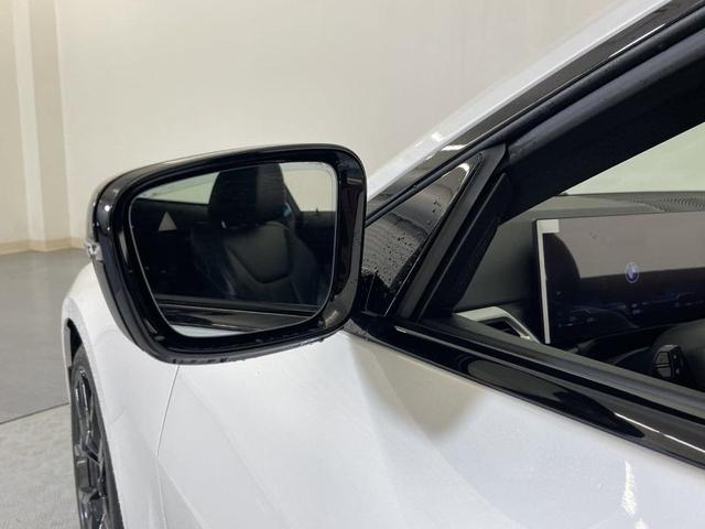 Photo of 2025 Mineral White Metallic BMW 430