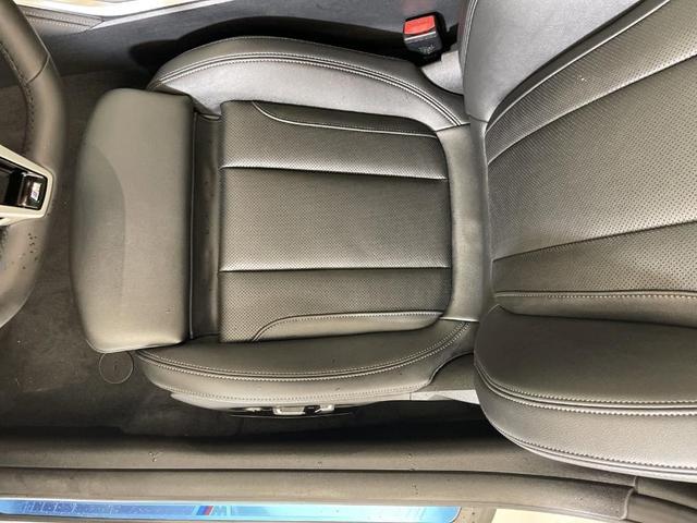 Photo of 2025 Mineral White Metallic BMW 430
