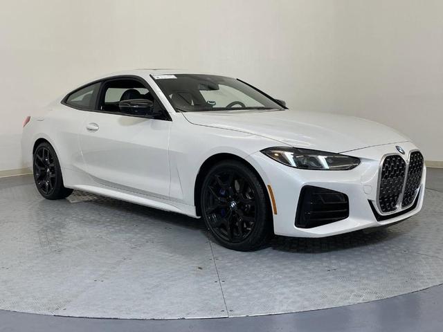 Photo of 2025 Mineral White Metallic BMW 430