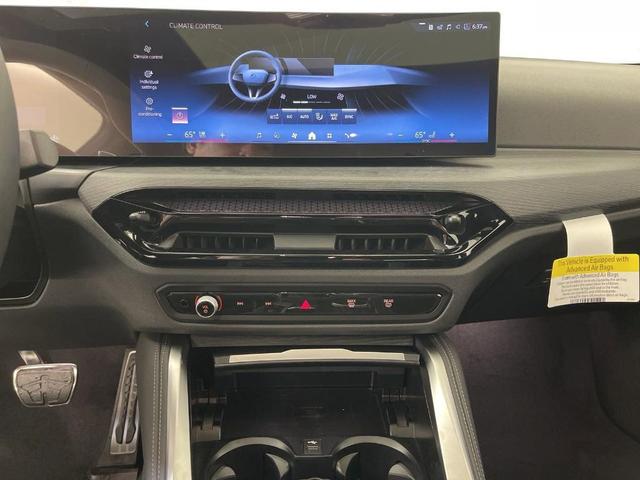 Photo of 2025 Mineral White Metallic BMW 430