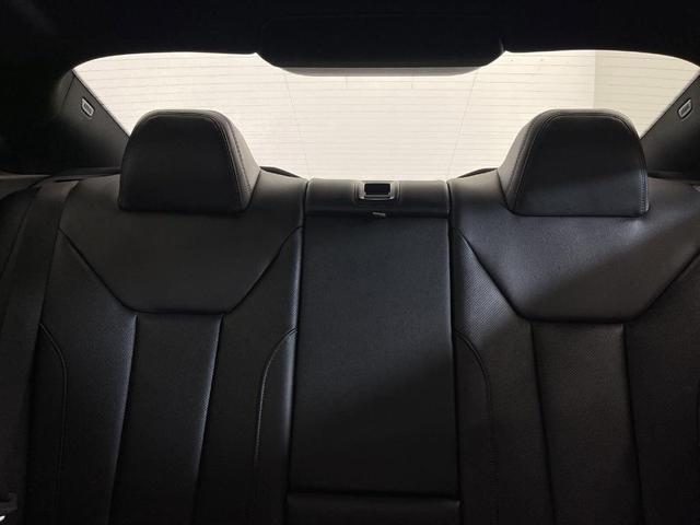 Photo of 2025 Mineral White Metallic BMW 430