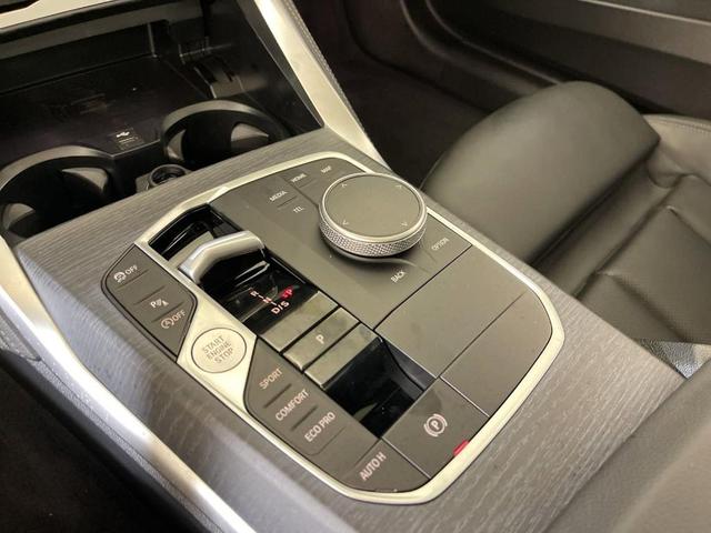 Photo of 2025 Mineral White Metallic BMW 430