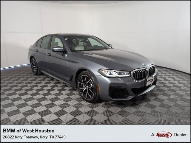 2022 BMW 530E