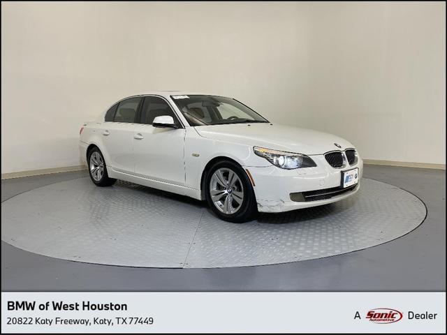 2010 BMW 528