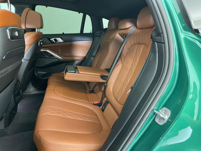 Photo of 2025 Isle of Man Green Metallic BMW X6
