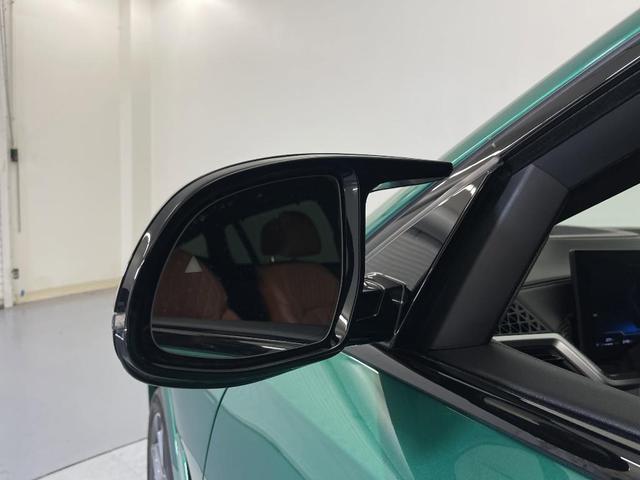 Photo of 2025 Isle of Man Green Metallic BMW X6