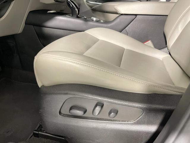 Photo of 2022 Stellar Black Metallic Cadillac XT4