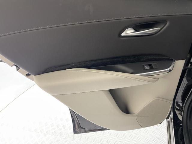 Photo of 2022 Stellar Black Metallic Cadillac XT4