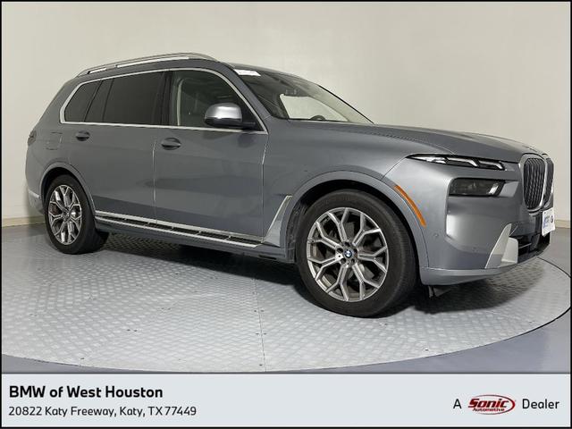 2025 BMW X7