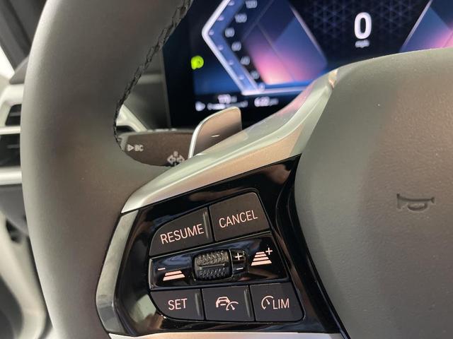 Photo of 2025 Alpine White BMW 330