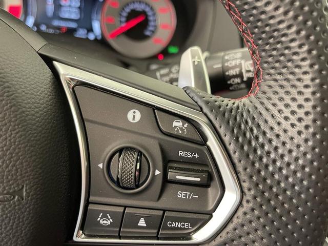 Photo of 2025 Black Acura RDX