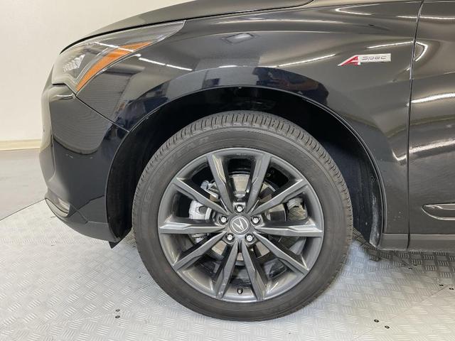 Photo of 2025 Black Acura RDX