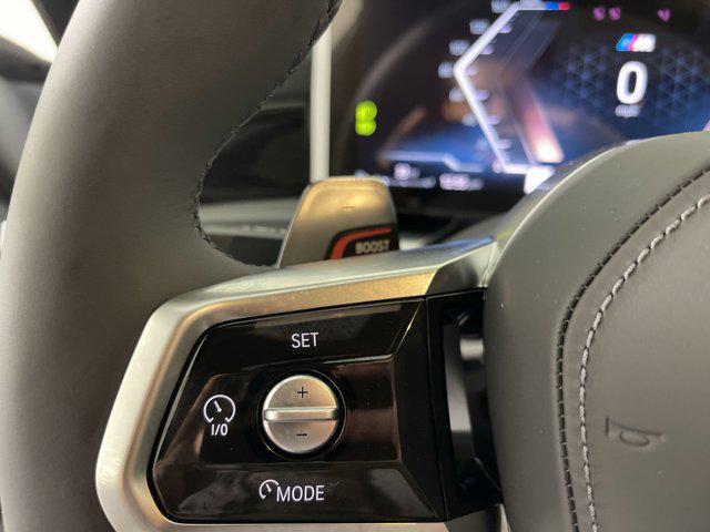 Photo of 2025 Gray Metallic BMW 740