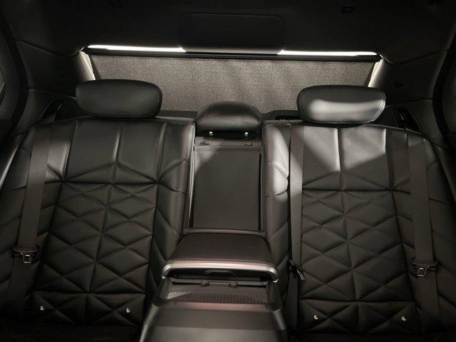 Photo of 2025 Gray Metallic BMW 740