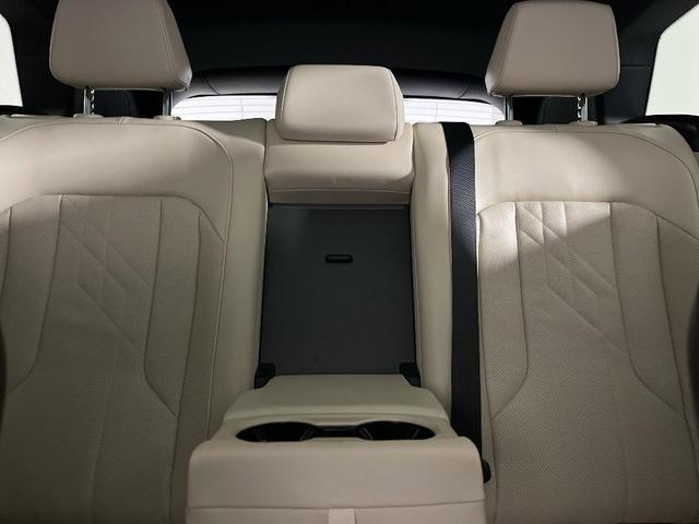 Photo of 2025 Alpine White BMW X3