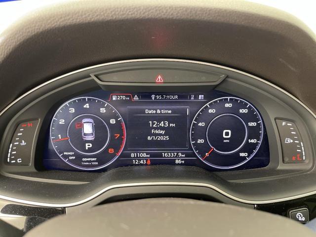 Photo of 2018 Glacier White Metallic Audi Q7
