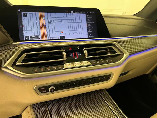 Photo of 2020 Black Sapphire Metallic BMW X5