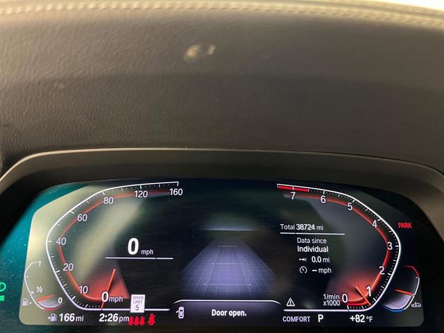 Photo of 2020 Black Sapphire Metallic BMW X5