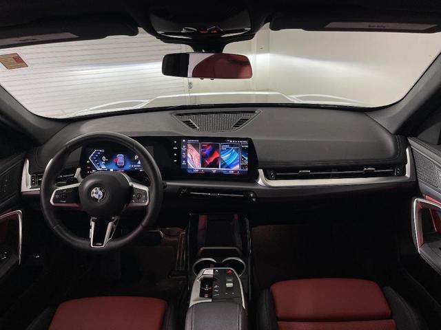 Photo of 2023 Space Silver BMW X1