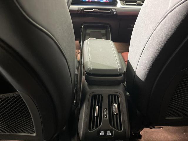 Photo of 2023 Space Silver BMW X1