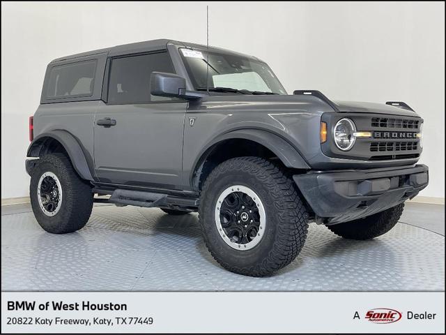 Photo of 2023 Black Ford Bronco