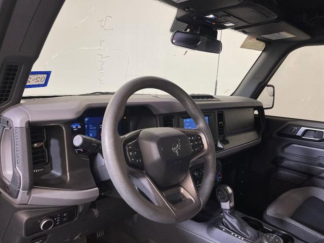 Photo of 2023 Black Ford Bronco
