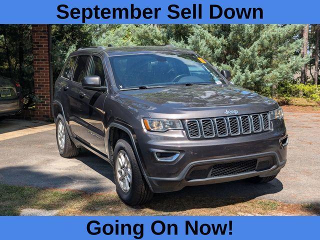 Photo of 2020 Gray Jeep Grand Cherokee