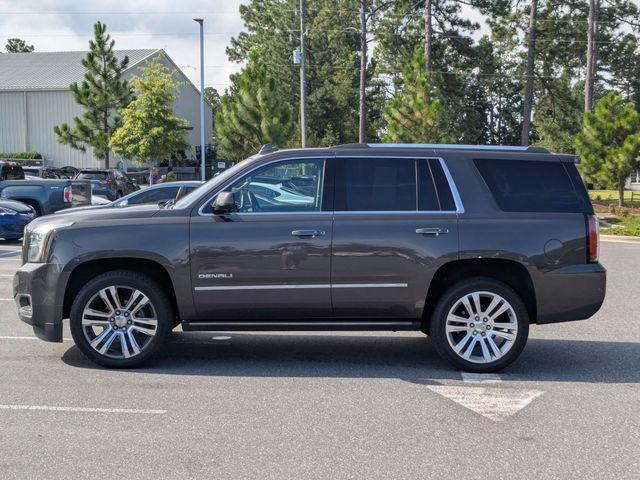 Photo of 2019 Gray GMC Yukon