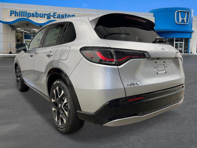 Photo of 2026 Solar Silver Metallic Honda HR-V